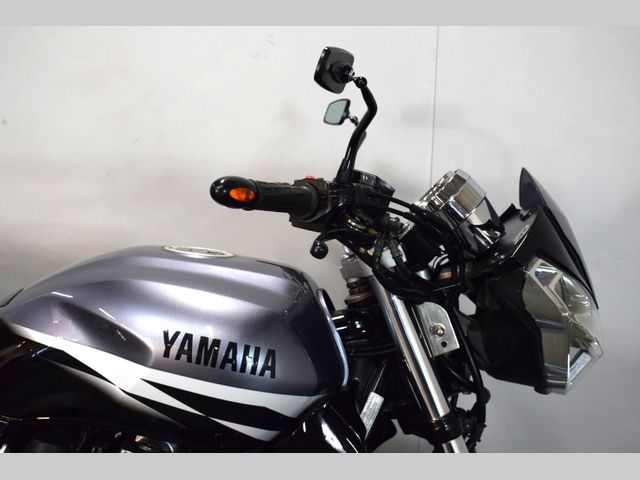 yamaha - xjr-1300