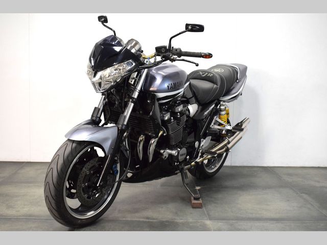 yamaha - xjr-1300