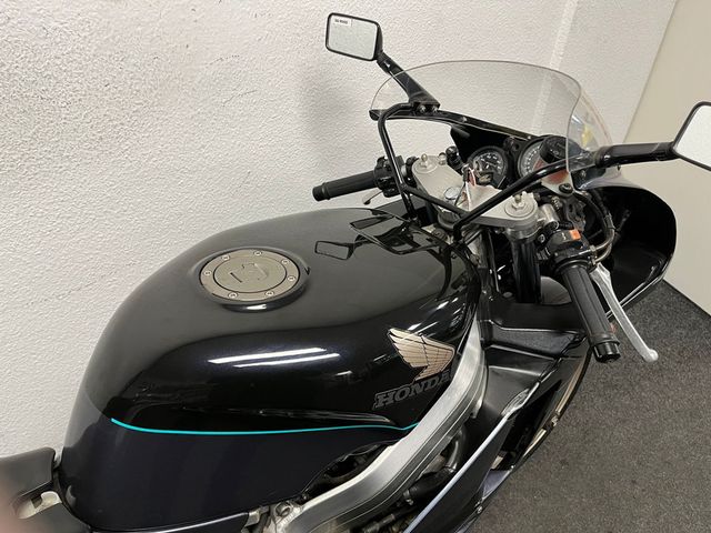 honda - cbr-400-rr
