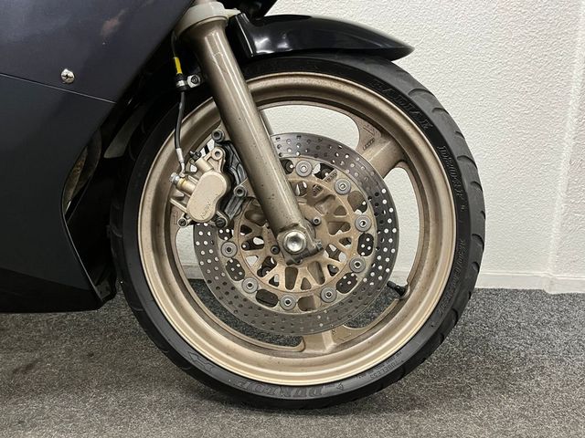 honda - cbr-400-rr
