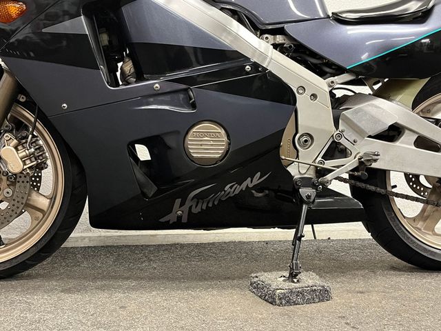 honda - cbr-400-rr