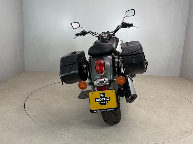 kawasaki - vn-900-classic