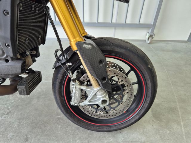 ducati - hypermotard-939-sp