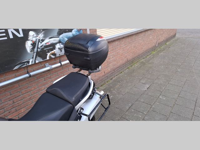 moto-guzzi - stelvio-1200-8v-abs