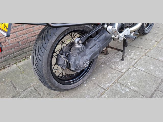 moto-guzzi - stelvio-1200-8v-abs