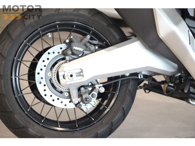 honda - x-adv