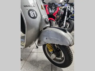 VESPA PRIMAVERA 125 3V – foto 2