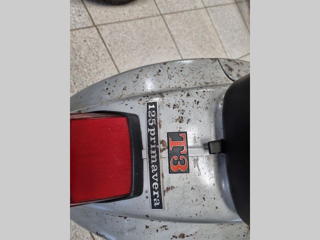 vespa - primavera-125-3v
