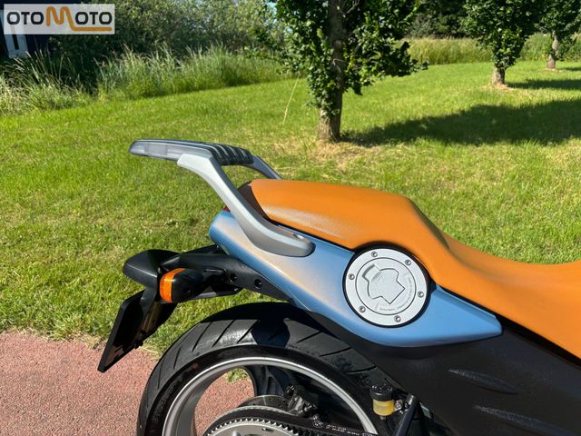 bmw - f-650-cs-scarver