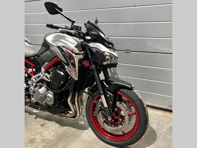 kawasaki - z900-performance