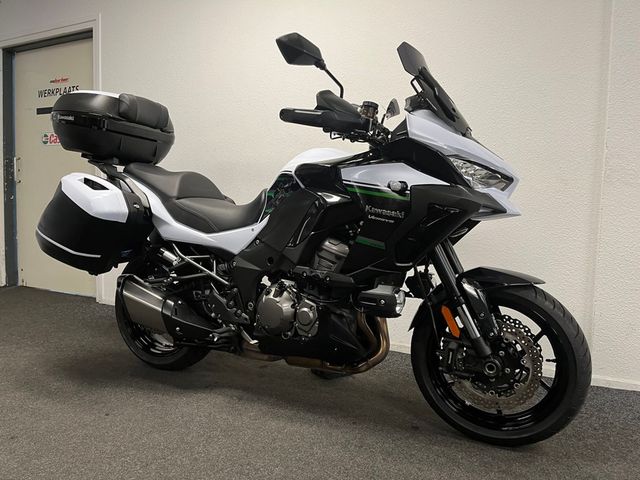 kawasaki - versys-1000-grand-tourer