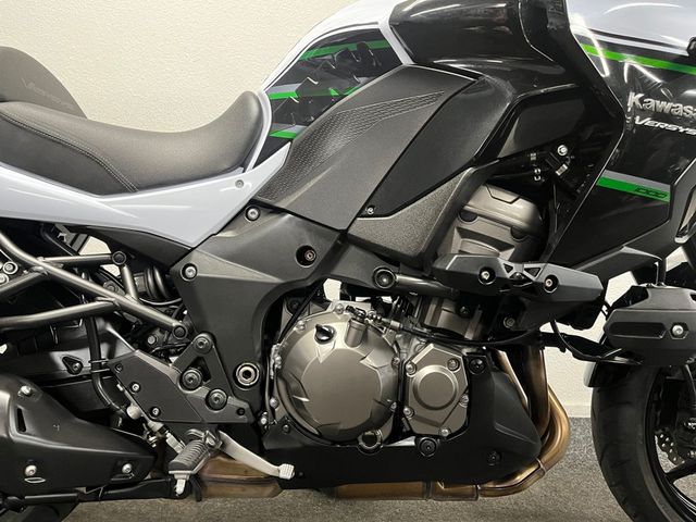 kawasaki - versys-1000-grand-tourer