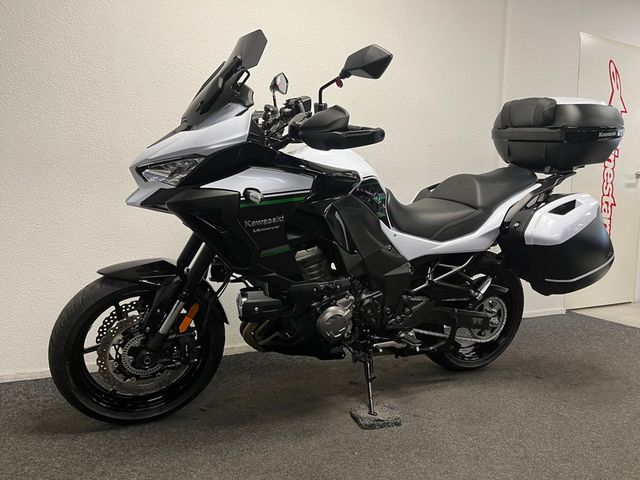 kawasaki - versys-1000-grand-tourer