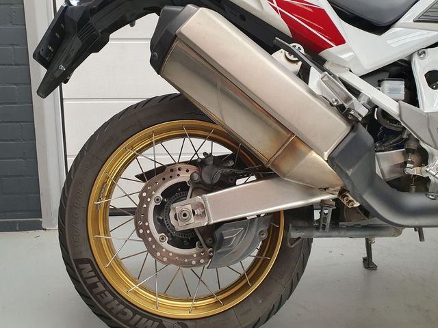 honda - crf-1100-l-africa-twin-adventure-sports