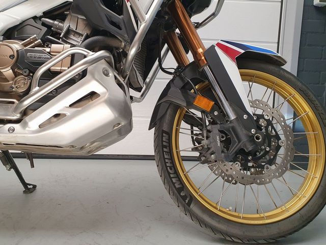 honda - crf-1100-l-africa-twin-adventure-sports