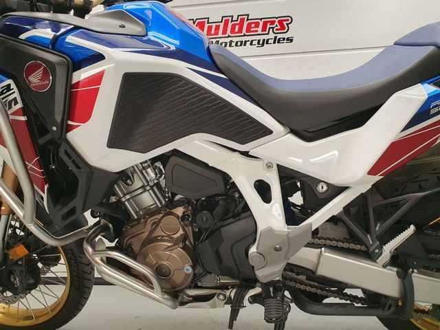 honda - crf-1100-l-africa-twin-adventure-sports