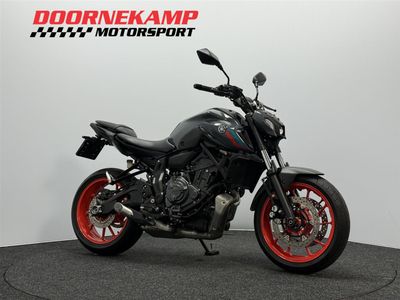 YAMAHA MT 07 ABS – foto 2