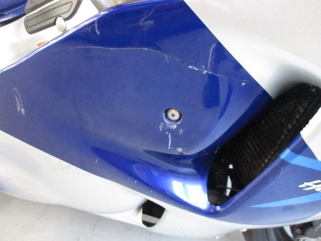 suzuki - gsx-r-1300-hayabusa