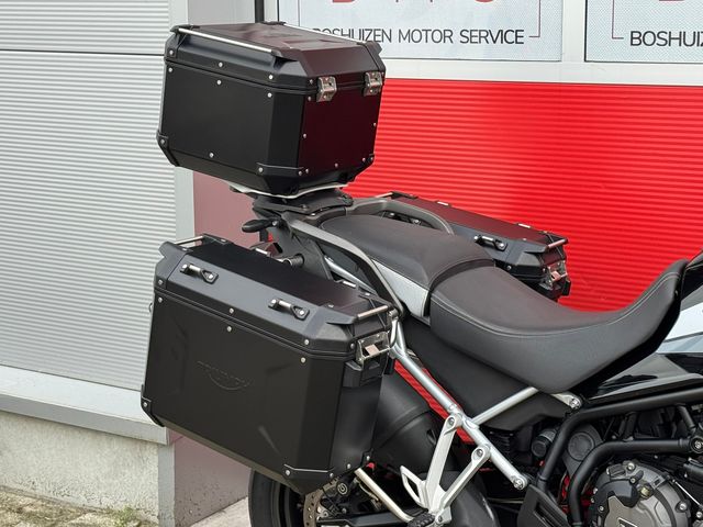 triumph - tiger-900-gt-pro