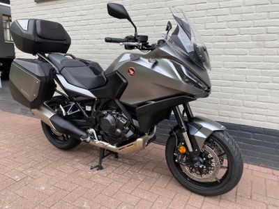 HONDA NT 1100 – foto 4