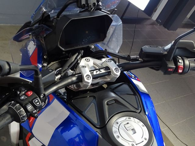 bmw - r-1300-gs-trophy
