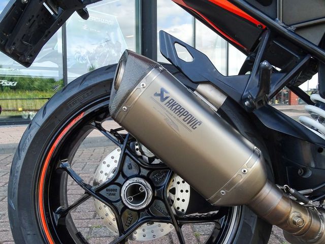 ktm - 1290-super-duke-gt