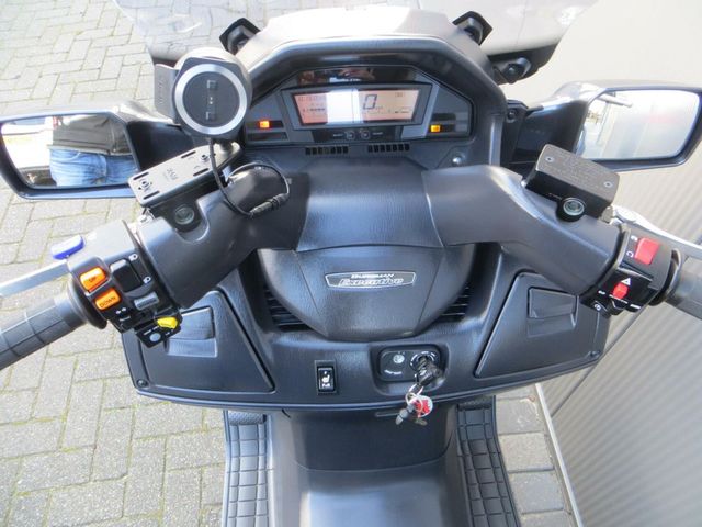 suzuki - an-650-burgman-abs-executive