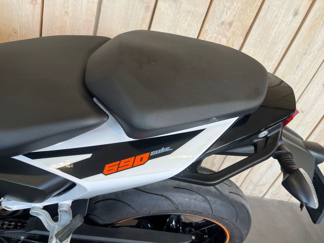 ktm - 690-duke-abs