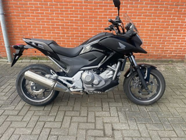 honda - nc-700-s-c-abs