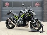 KAWASAKI Z900