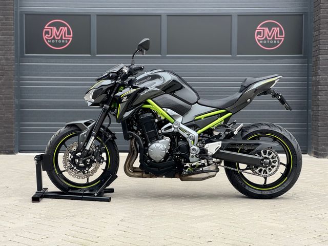 kawasaki - z900