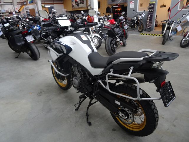 cfmoto - 800-mt-explorer