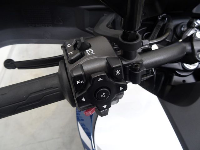 cfmoto - 800-mt-explorer