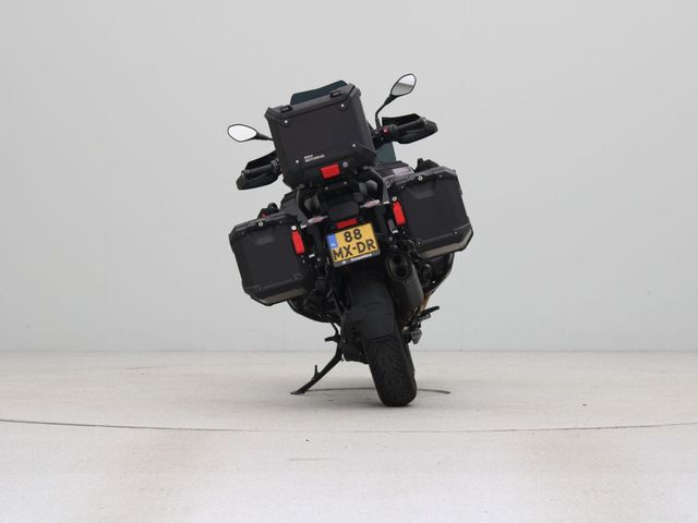 bmw - r-1300-gs-adventure