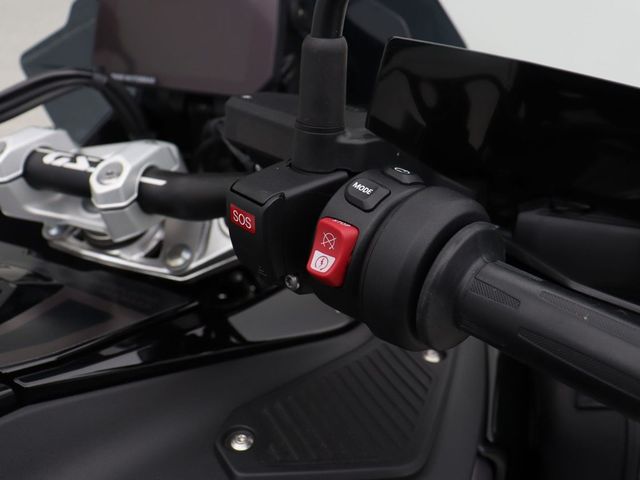 bmw - r-1300-gs-adventure