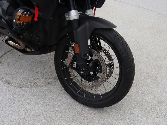 bmw - r-1300-gs-adventure