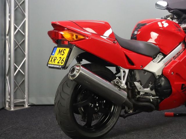 honda - vfr-800
