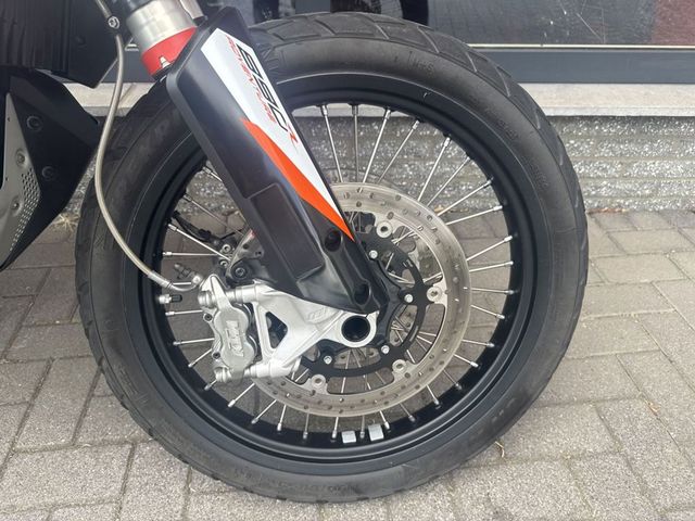 ktm - 890-adventure-r