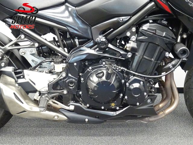 kawasaki - z900