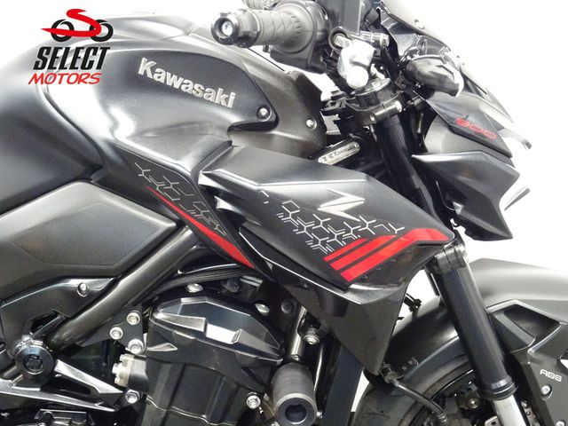 kawasaki - z900