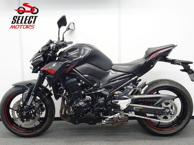 kawasaki - z900