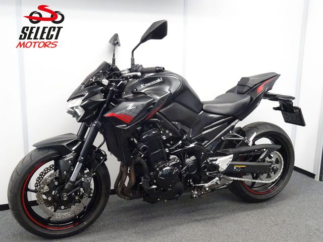 kawasaki - z900