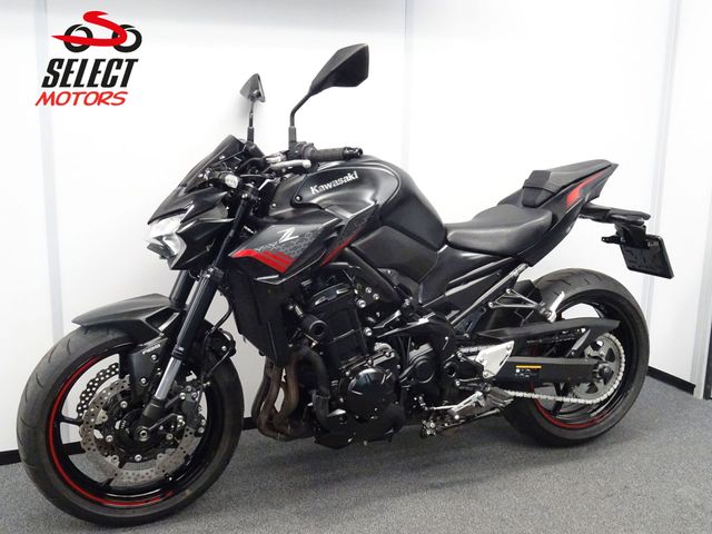 kawasaki - z900