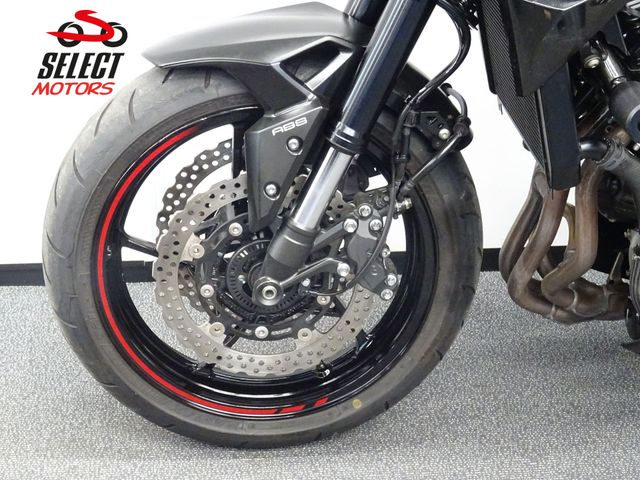 kawasaki - z900