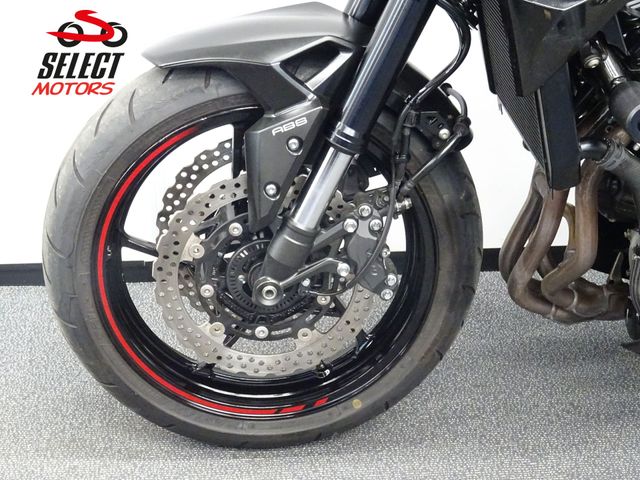 kawasaki - z900
