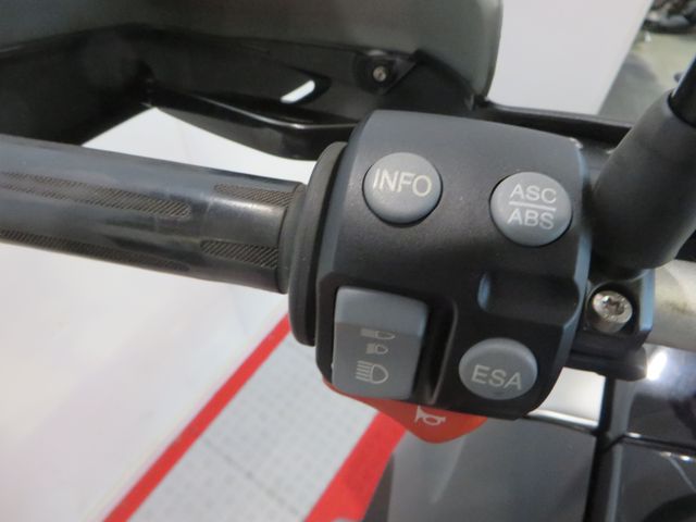 bmw - r-1200-gs-triple-black-edition