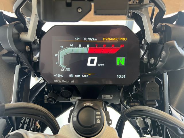 bmw - r-1250-gs-triple-black