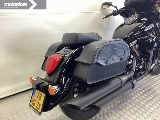 suzuki - c-800-intruder