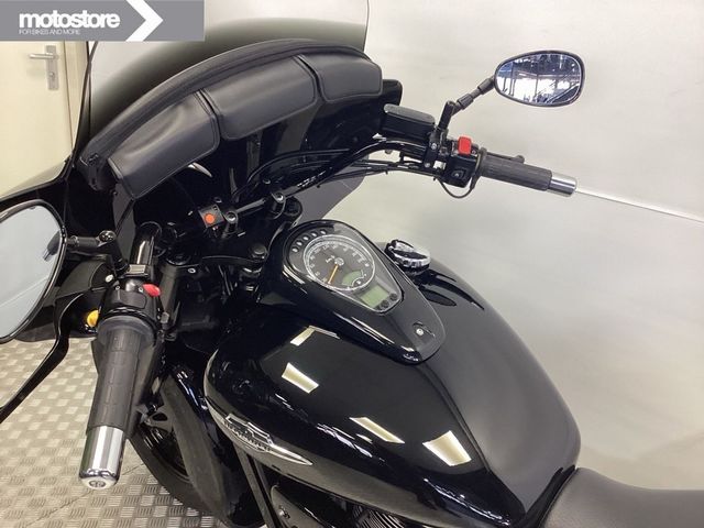 suzuki - c-800-intruder