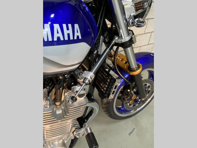 yamaha - xjr-1300